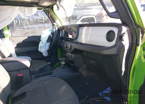 2025 Jeep Gladiator Nighthawk from USA, damaged, VIN 1C6PJTAG0SL511466